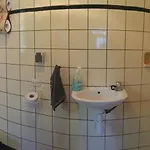 Casa de Férias De Akker, Unieke Overnachting In Pipowagens! Ommeren