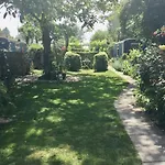 Casa de Férias De Akker, Unieke Overnachting In Pipowagens!