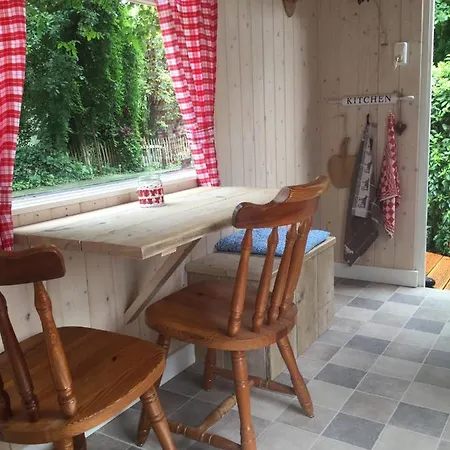 De Akker, Unieke Overnachting In Pipowagens! *