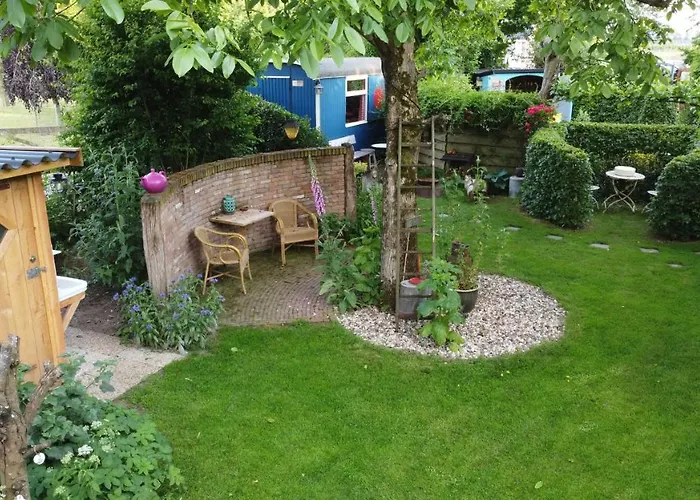 De Akker, Unieke Overnachting In Pipowagens! * Ommeren